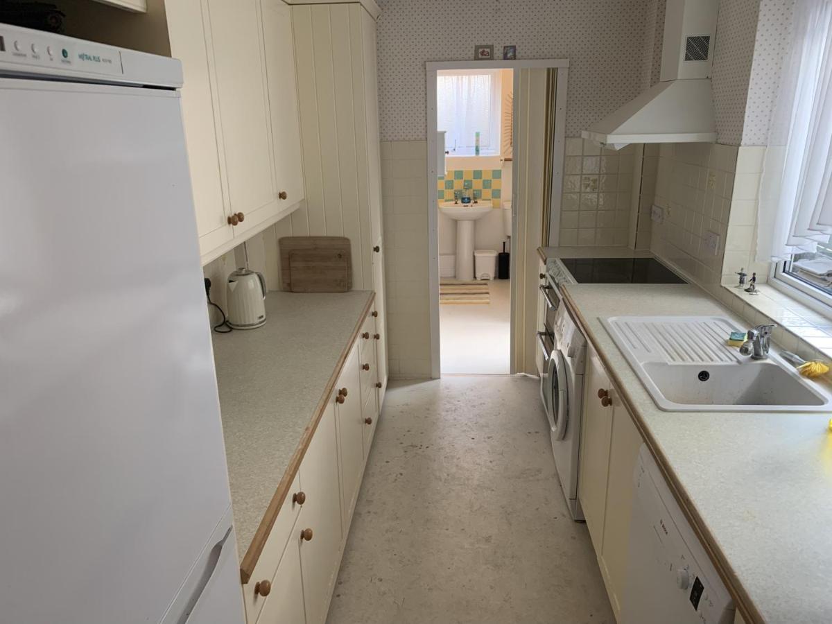 O'Reilly'S Holiday House Bath Extérieur photo